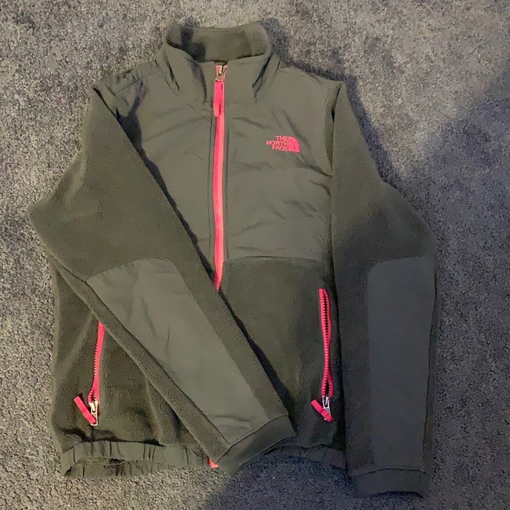 Kids (girls) North Face fleece jacket